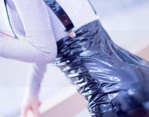 GIRLT果团网 – 从王语纯的牛仔裤看时尚：原图资源，真有这么多技巧吗？
