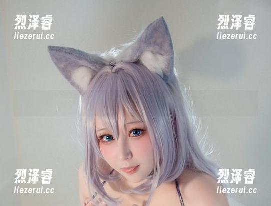 追逐高清：KANEKO_咔喵大凤旗袍作品里的细节瞬间