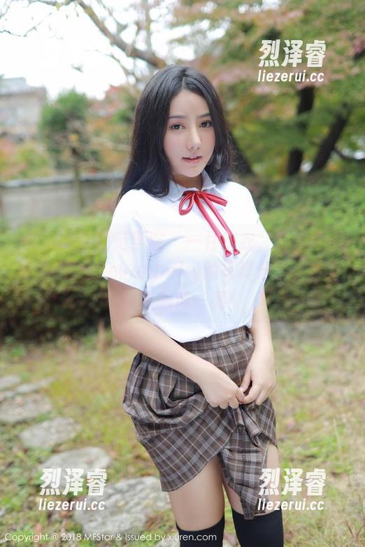 MFStar模范学院 - 一件皮衣，两种风格：柳侑绮Sevenbaby的写真分享，真是让人眼前一亮！