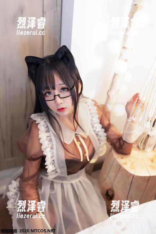 喵糖映画的制服少女全套，下载收藏，别怕泄露你的眼光！