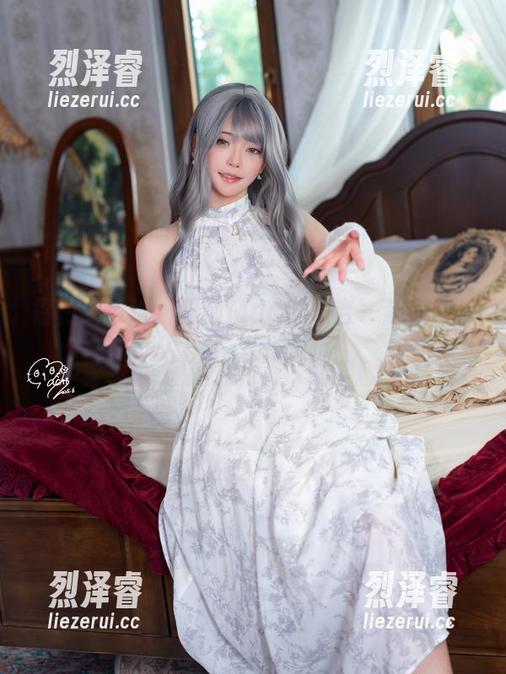 福利大放送，跟随Machi马吉一起泡HotSprings写真！