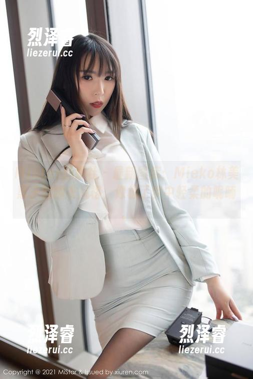 MiStar魅妍社 - 最新图库：Mieko林美惠子的睡衣风格，像极了梦中轻柔的呢喃。
