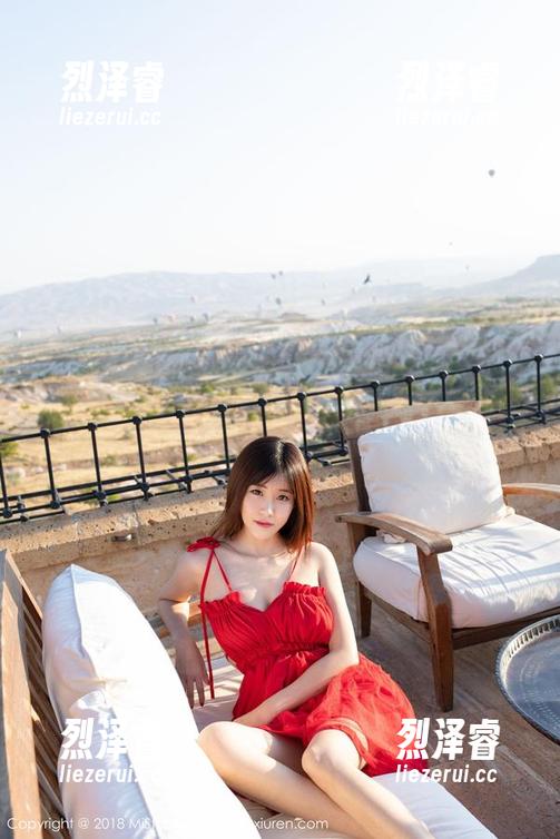 MiStar魅妍社 - 看完陈雅漫VICKY的温柔写真，我恨不得自己也能这样随意洒脱。