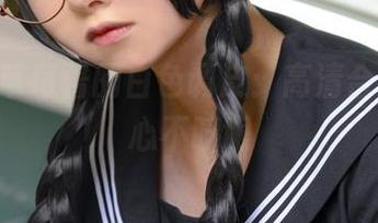 PAKI草莓酱的白色调皮：高清合集，偷心不眨眼