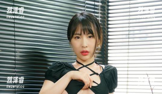 揭开Uhye(이유혜)的私拍神秘面纱：原图美脚，绝对值得细品