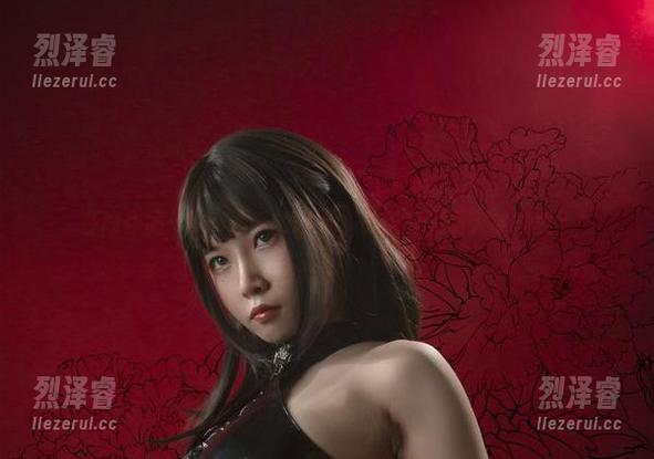 在线作品：Uki雨季的吊带，谁说只有晴天才能美？