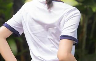 Xiuren秀人网 – Arude薇薇妹妹：无圣光写真，谁说不能有点闪？