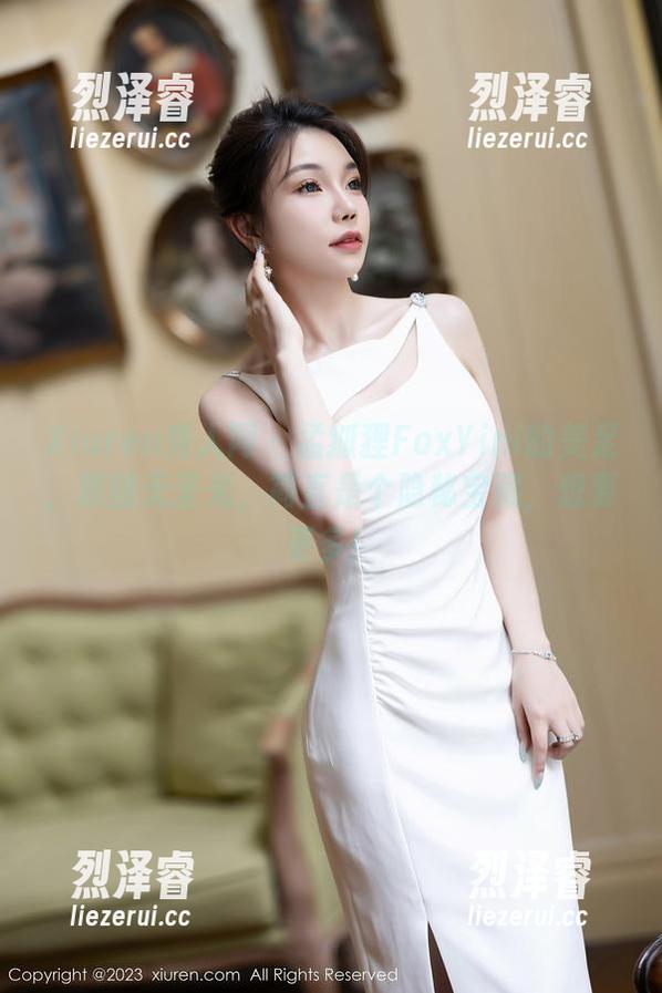 Xiuren秀人网 - 孟狐狸FoxYini的美足，原图无圣光，简直是个隐秘宝藏，想要更多！