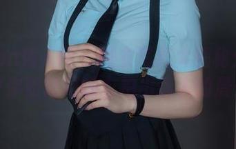 Xiuren秀人网 – 睡衣写真大揭秘：小兔纯纯教你如何用睡衣拍出迷人的晨光照！