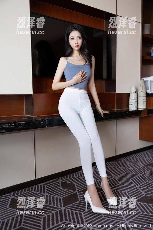 Xiuren秀人网-是小逗逗 Xiuren秀人网 - 是小逗逗的私拍季节:死库水里的那点儿小心机