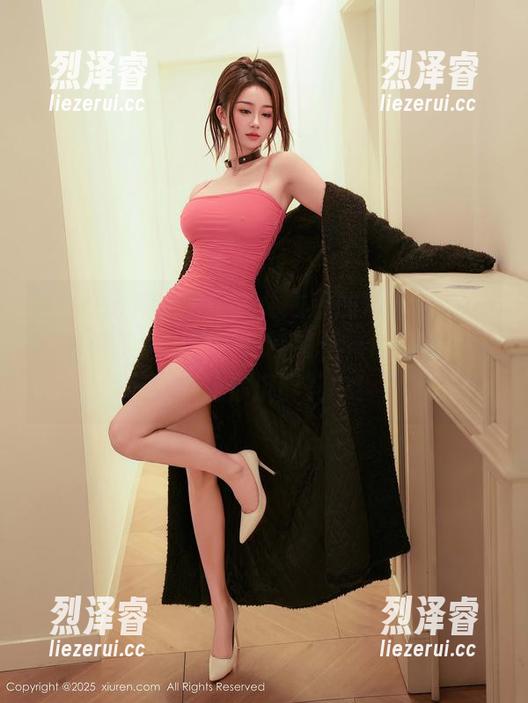 Xiuren秀人网 - 连体衣中的木木hanna，像是从梦中走来的精灵——作品集与原图，让你沉醉其中！