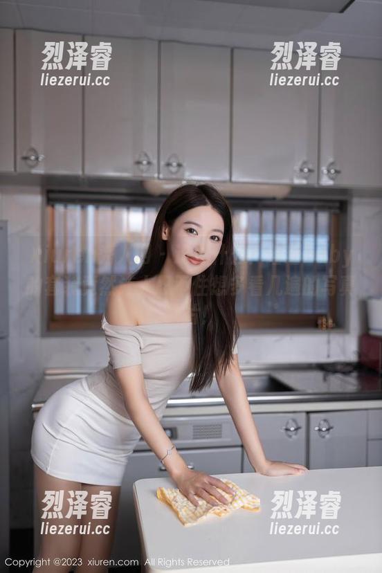 Xiuren秀人网 - 这是什么？瑶瑶baby的套装竟然让人忍不住想多看几遍的写真图片！