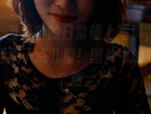 pans – 当紫萱的日常碰上写真，简直像是给生活添了点儿糖！图片中的她，真是个迷。
