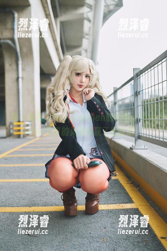 那一瞬间，Puypuychen的ArtoriaLancer写真的美图捕获了我的心！