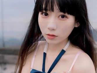 usejan蓝蓝在线：高清呈现那个‘纯白’梦境，感觉要溺水了
