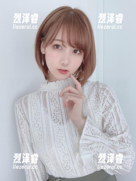免费图集：けん研(けんけん)教你如何把棉袜当作时尚单品，真是居家必备！