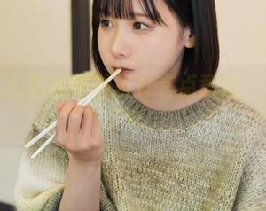 感觉けん研的秘书写真有点意思，下载也不亏！