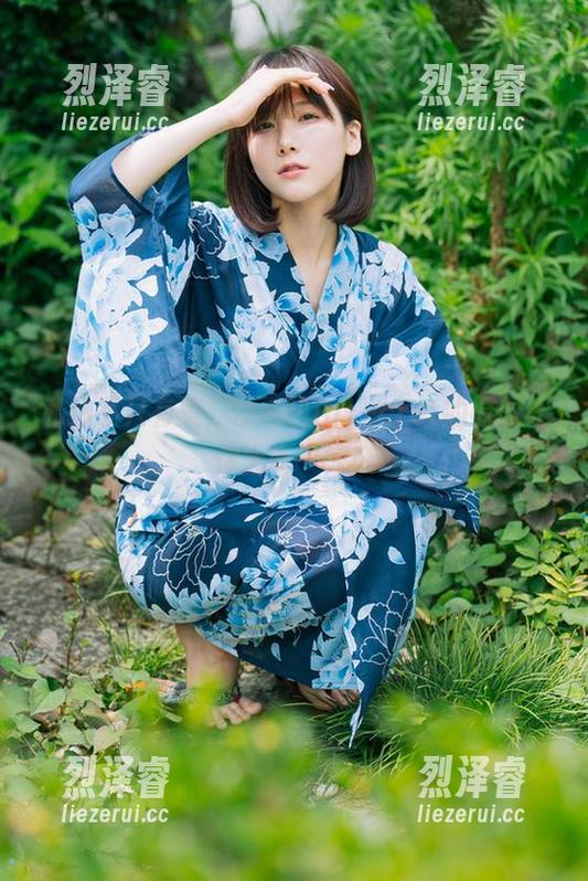私拍不只有美，けん研insecret的原图让你大吃一惊！
