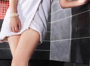 丽柜 – 在潘潘的棉袜写真合集里，找到你从未见过的袜子优雅，哈哈！