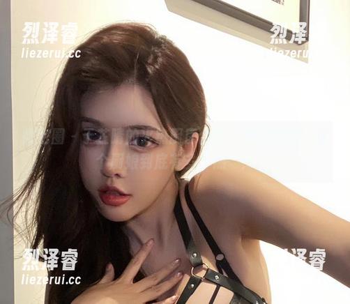 微密圈 - 于芷晴的火热厨房合集：快来瞧瞧，这个厨娘到底有多“热”！