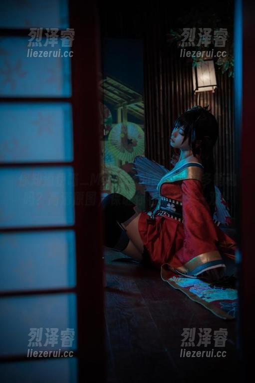 你知道伊喵_Master的高跟鞋有多销魂吗？高清原图，保证你看完想买一双！
