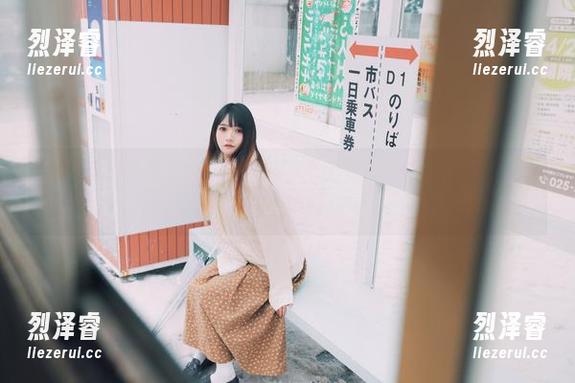 套图来袭！“兔子Zzz不吃胡萝卜”白衬衫合集，快来体验一下时尚与萌的边界吧！