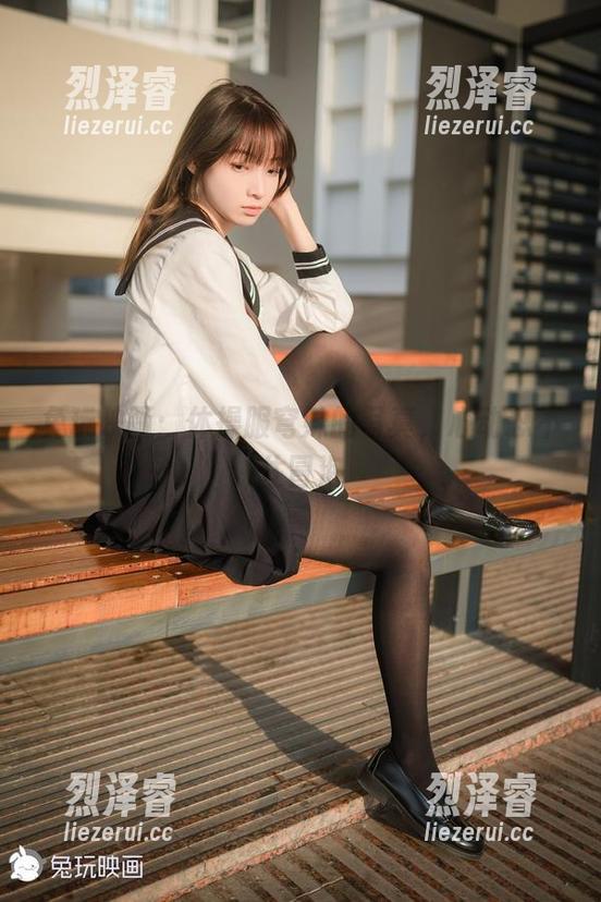 兔玩映画 兔玩映画:体操服穹妹的写真,心动忍不住冒泡