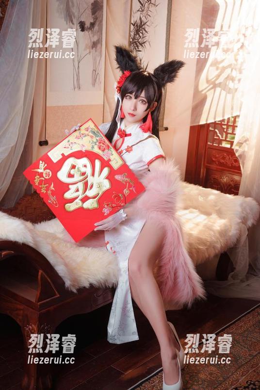 凉凉子rioko的网袜风情，套图背后藏着的无限遐想