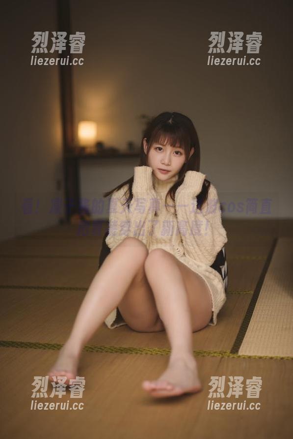 凛子酱 看!凛子酱的夏天写真——这波cos简直把夏装穿出了新高度!