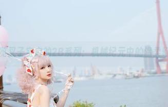 全览叉子宝宝的2B系列：机械纪元中的温柔幻想