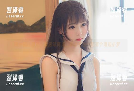 向小圆比基尼：精选写真集，你心里也一定有个海边小梦