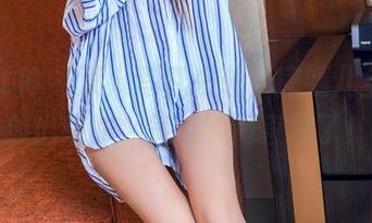 头条女神 – 双人写真来袭，唐嫣儿全套释放出来的‘气氛’简直绝了！