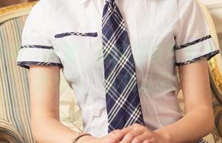 头条女神 – 筱溪、脉脉含情和无圣光：这种组合，你见过吗？