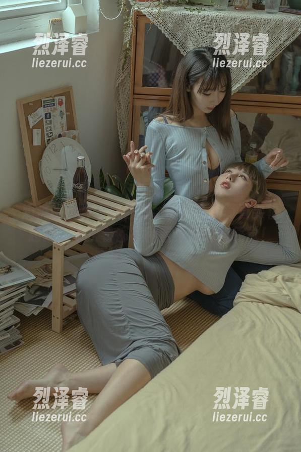 奶桃桃 奶桃桃这波古风敦煌cos精选我简直要框起来,每次看都有种置身仙境的感觉!