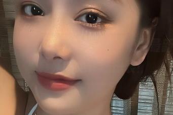 微密圈 – 别说我没告诉你，奶雯最新泳衣写真真的是性感爆表！
