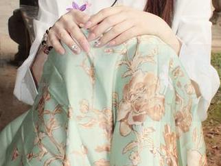 小众视觉 – 在彤彤的粉色写真集里：分享那些‘我只敢在梦里’的美好瞬间！