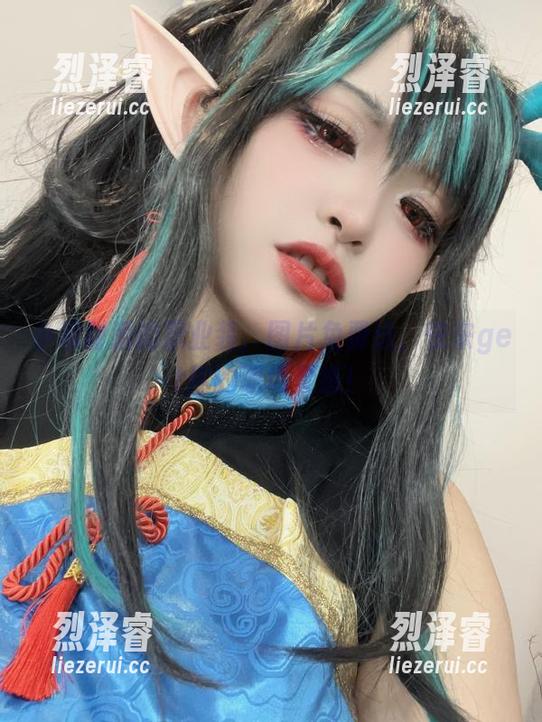 小和甜酒的职业装，图片免费送，快来get你的职场灵感！