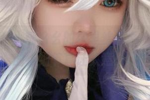 快来看！小瑶幺幺的裤里丝写真，套图中的小细节真让人意外…