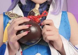 小瑶幺幺的图包：心海深处，那些漩涡般的瞬间真让人忍不住想要深入了解。