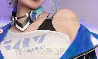 这高清图库里的小瑶幺幺，油亮得就像阳光下的水珠，一滴都会让人心动。