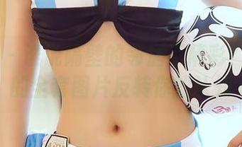尤蜜荟 – 谁说隔壁的邻居不精彩？戴渃欣的全套图片反转你的认知