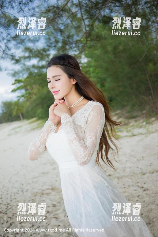 推女神 - 自信满满的Akiki朱若慕套装，原图福利让你如何拒绝？
