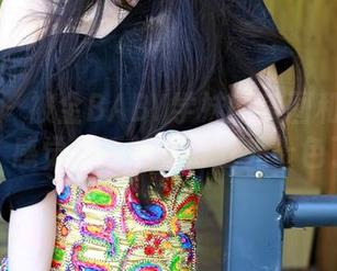 推女神 – 被金BABY学妹的美图和壁纸缠住，感觉生活都变得五光十色了！