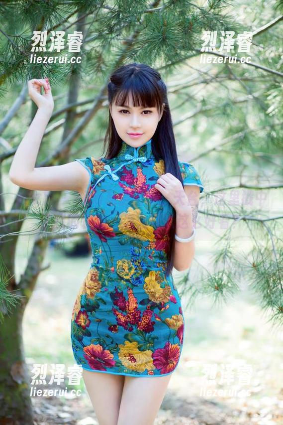 推女郎 - Rita私房图集：天台，这里戳中了我的软肋，怎么可以这么好看？