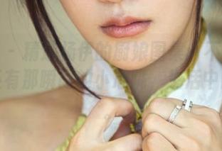 推女郎 – 精选杨伊的厨娘图集：不只是美食，还有那瞬间的小心跳，生活中的调料。