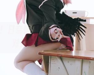 惊艳了！日奈娇制服死库水的图集，这绝对是我的心动瞬间！