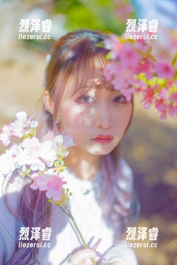 图包乱入！看看月城委员会的粉色美照，有没有让你心动？