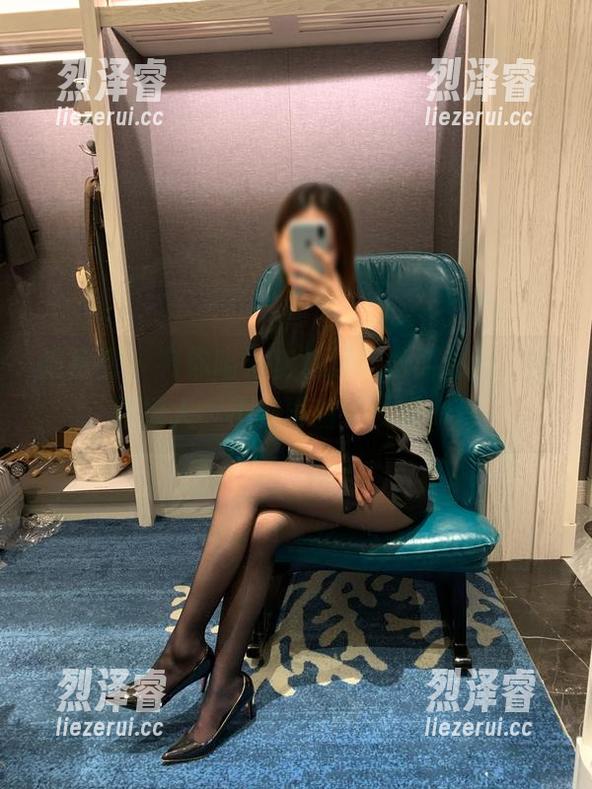 微密圈 - 有你喵浴室精选：忽而悠闲，忽而撩人，不能再看了，救命！