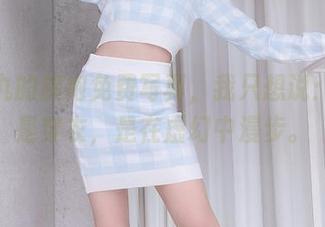 看柳丸的旗袍免费写真，我只想说：这不是穿衣，是在虚幻中漫步。