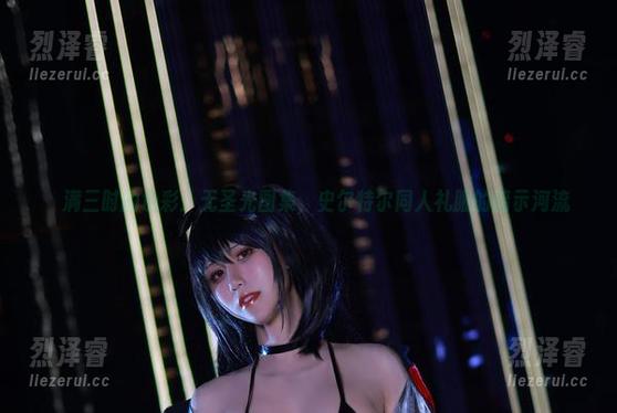 桜满三时的色彩：无圣光图集，史尔特尔同人礼服的暗示河流